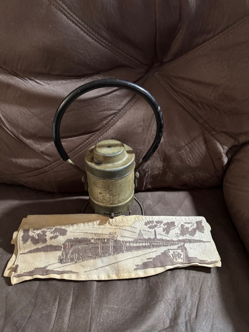 The Adams & Westlake Co. Adlake Vintage Railroad Train Conductor Lantern w cloth
